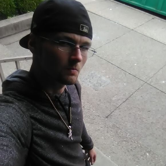 Meet your Posher, Andrew - Picture 1 of 1